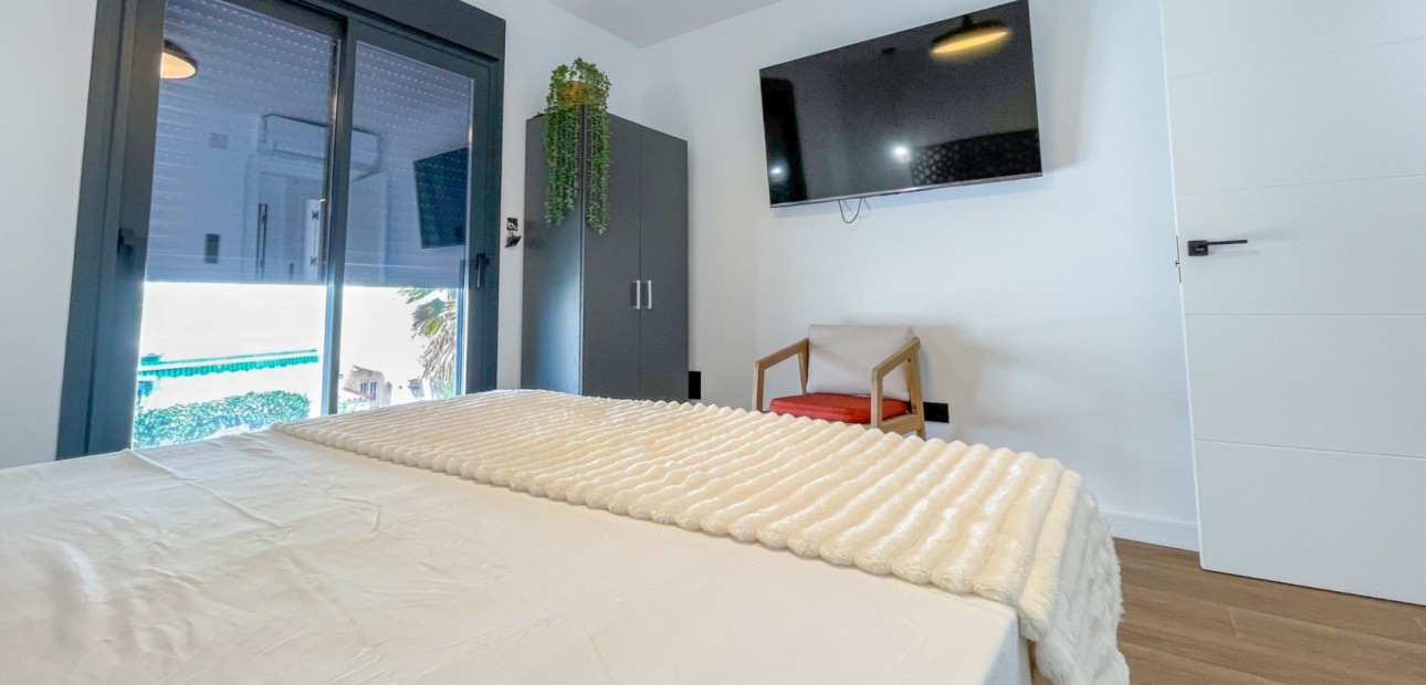 Venta - Adosado -
Torrevieja - Aguas Nuevas