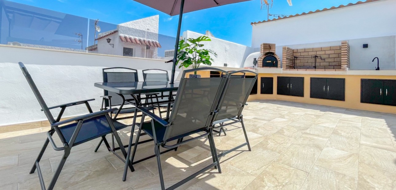 Venta - Adosado -
Torrevieja - Aguas Nuevas