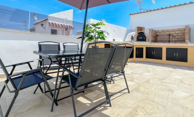 Venta - Adosado -
Torrevieja - Aguas Nuevas