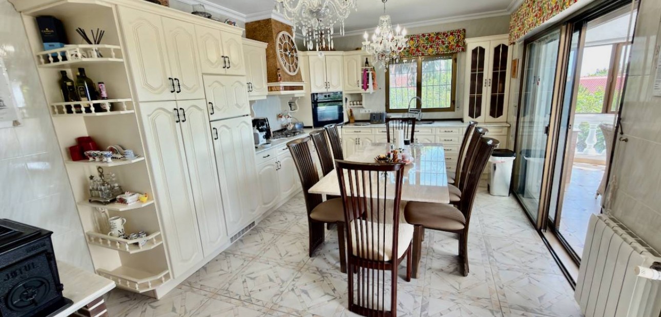 Venta - Villa -
Ciudad Quesada