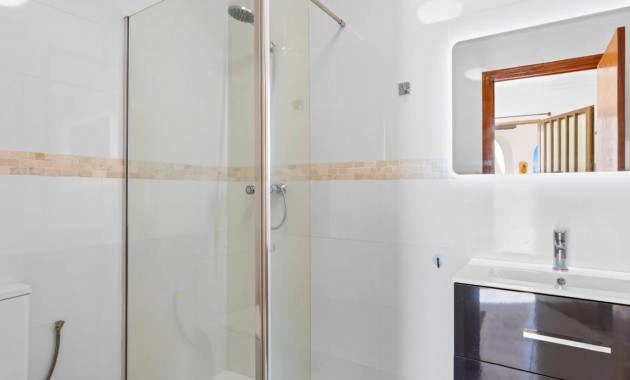 Venta - Villa -
Ciudad Quesada