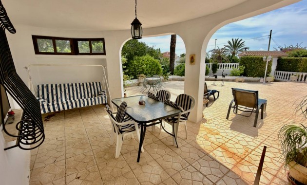 Venta - Villa -
Ciudad Quesada