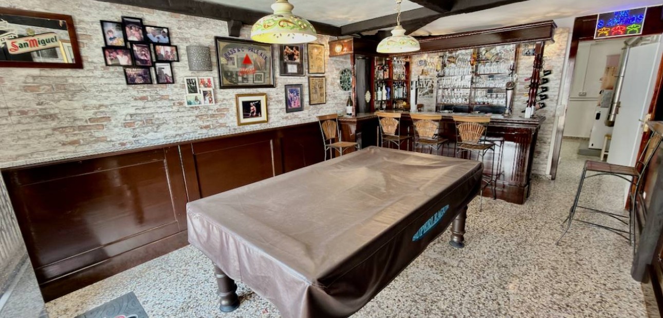Venta - Villa -
Ciudad Quesada
