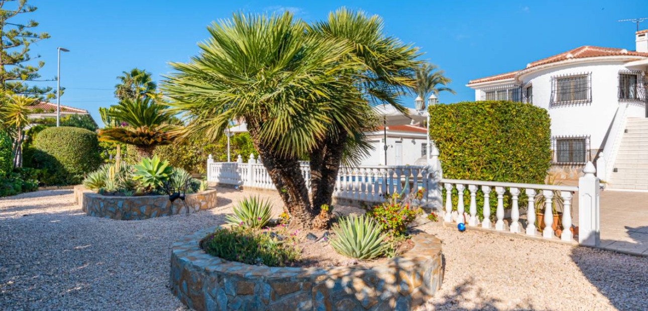 Venta - Villa -
Ciudad Quesada