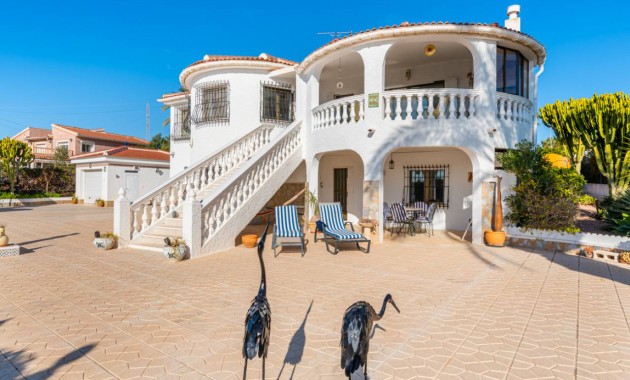Venta - Villa -
Ciudad Quesada