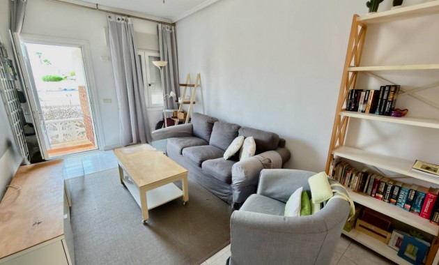 Venta - Villa -
Ciudad Quesada - Pueblo Bravo