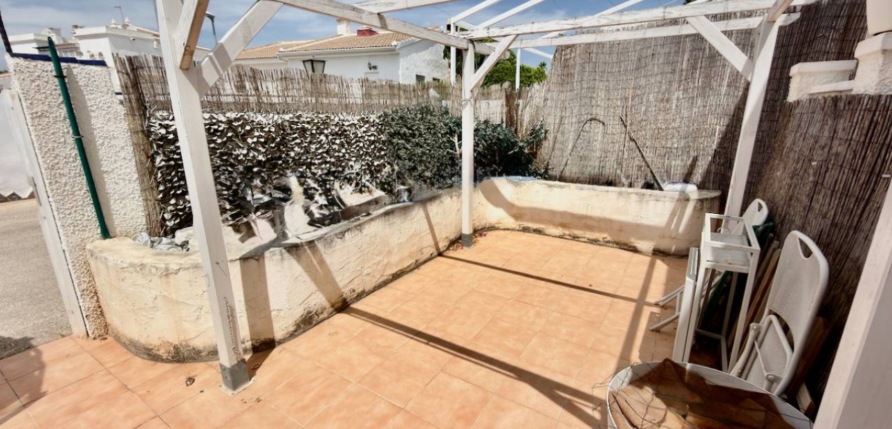 Venta - Villa -
Ciudad Quesada - Pueblo Bravo