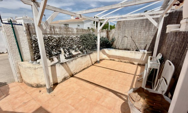 Venta - Villa -
Ciudad Quesada - Pueblo Bravo