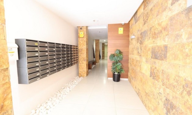 Venta - Apartamento / piso -
Torrevieja - La Mata pueblo