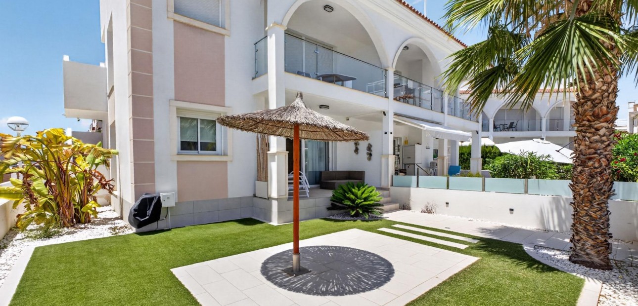 Venta - Apartamento / piso -
Ciudad Quesada - La Laguna