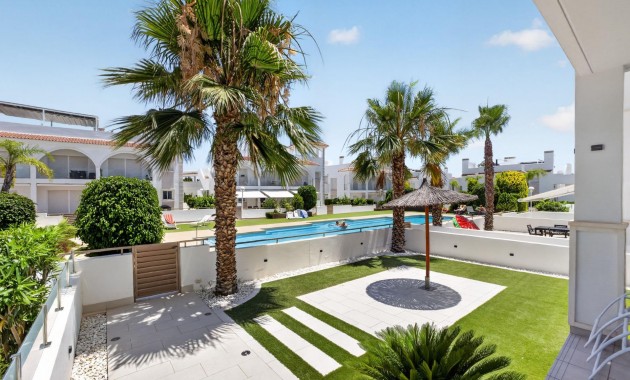 Venta - Apartamento / piso -
Ciudad Quesada - La Laguna