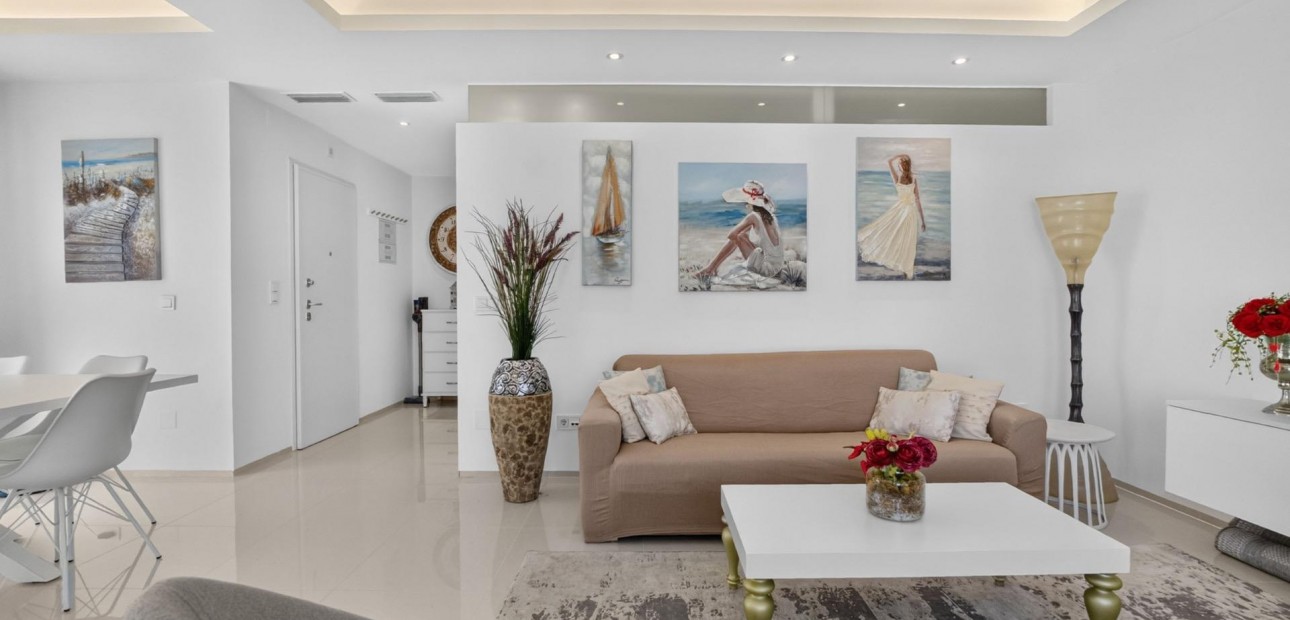 Venta - Apartamento / piso -
Ciudad Quesada - La Laguna