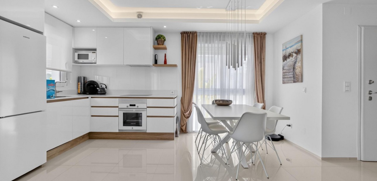 Venta - Apartamento / piso -
Ciudad Quesada - La Laguna