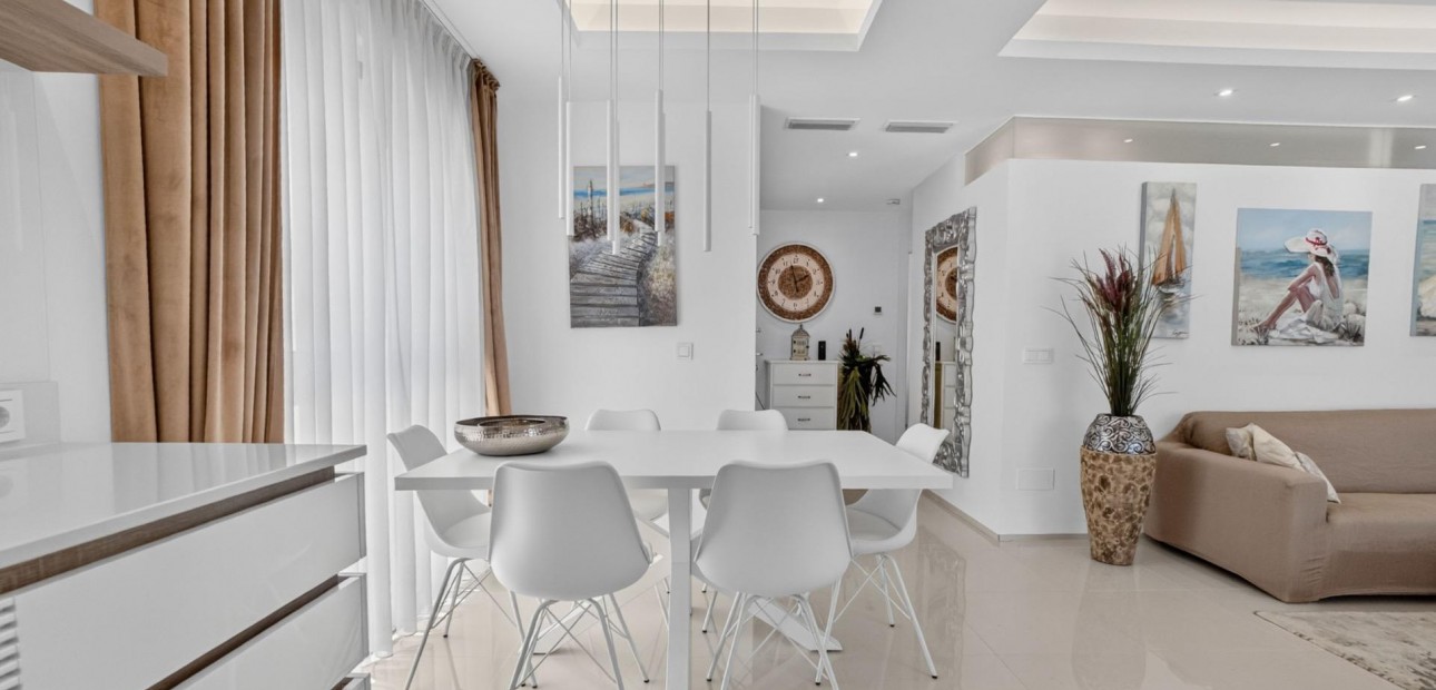 Venta - Apartamento / piso -
Ciudad Quesada - La Laguna