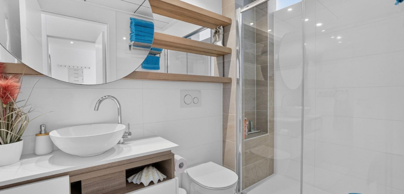 Venta - Apartamento / piso -
Ciudad Quesada - La Laguna