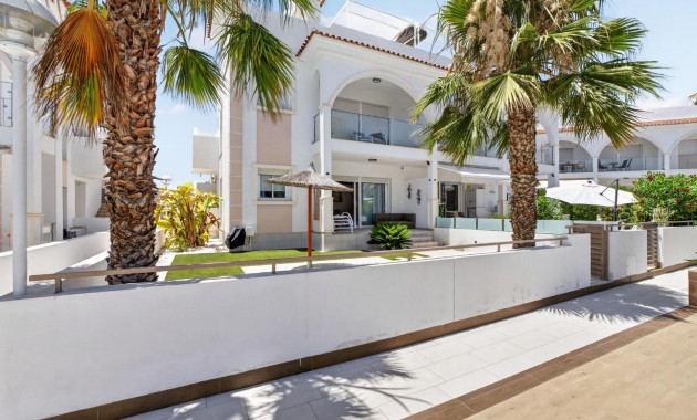 Venta - Apartamento / piso -
Ciudad Quesada - La Laguna