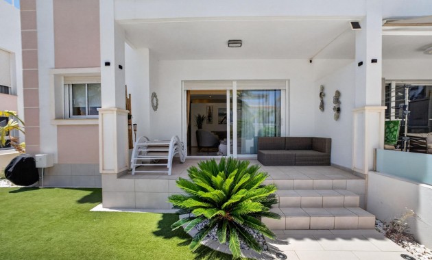 Venta - Apartamento / piso -
Ciudad Quesada - La Laguna
