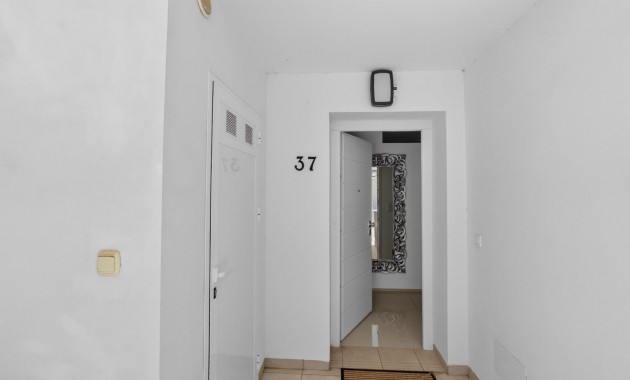 Venta - Apartamento / piso -
Ciudad Quesada - La Laguna