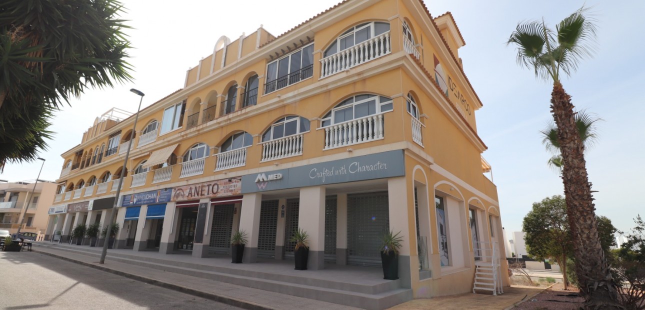 Venta - Adosado -
Benijofar - Benijofar - Village