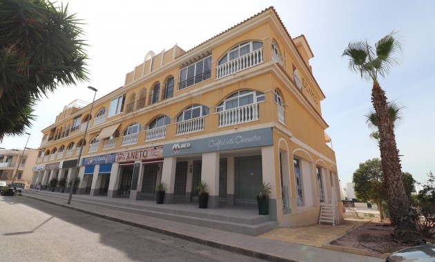 Venta - Adosado -
Benijofar - Benijofar - Village