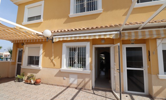 Venta - Adosado -
Benijofar - Benijofar - Village