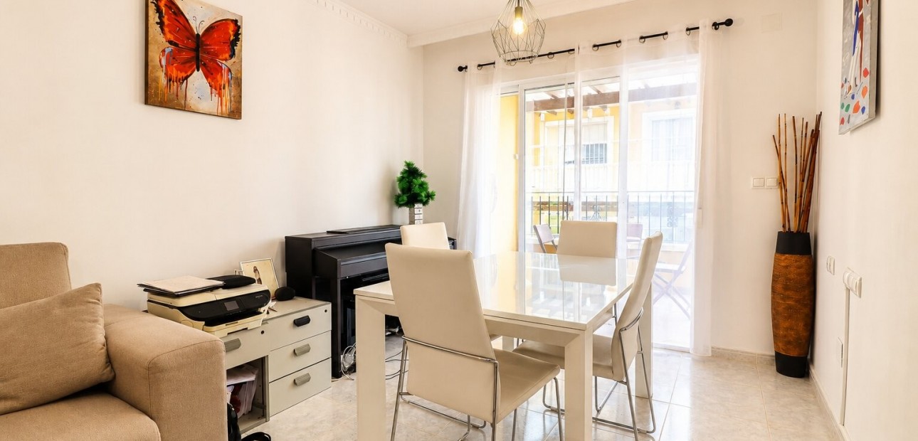 Venta - Apartamento / piso -
Algorfa - Algorfa - Village