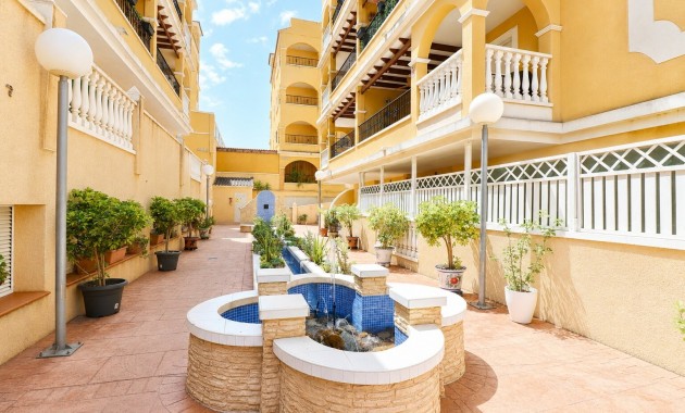 Venta - Apartamento / piso -
Algorfa - Algorfa - Village
