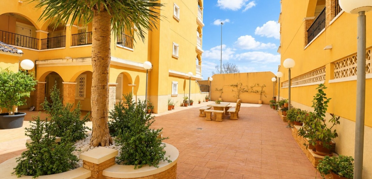 Venta - Apartamento / piso -
Algorfa - Algorfa - Village