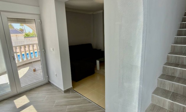Sale - Villa -
Ciudad Quesada