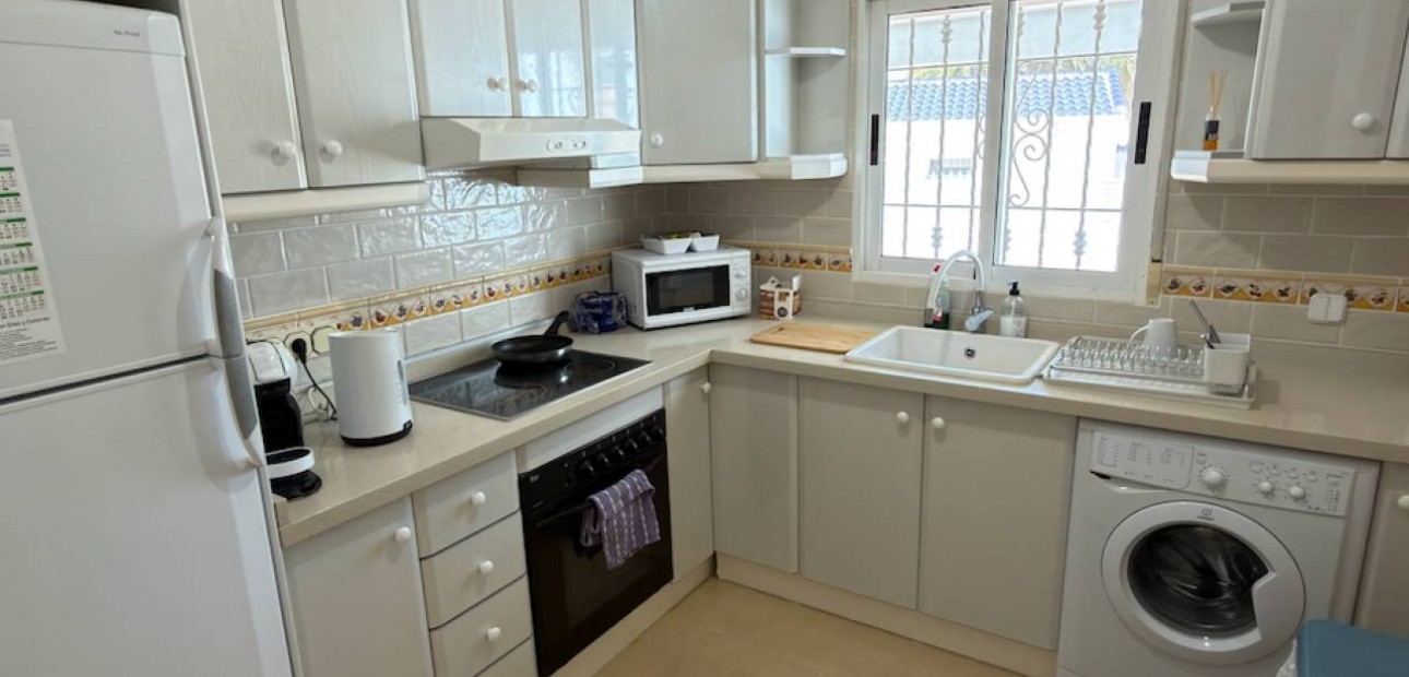 Sale - Villa -
Ciudad Quesada