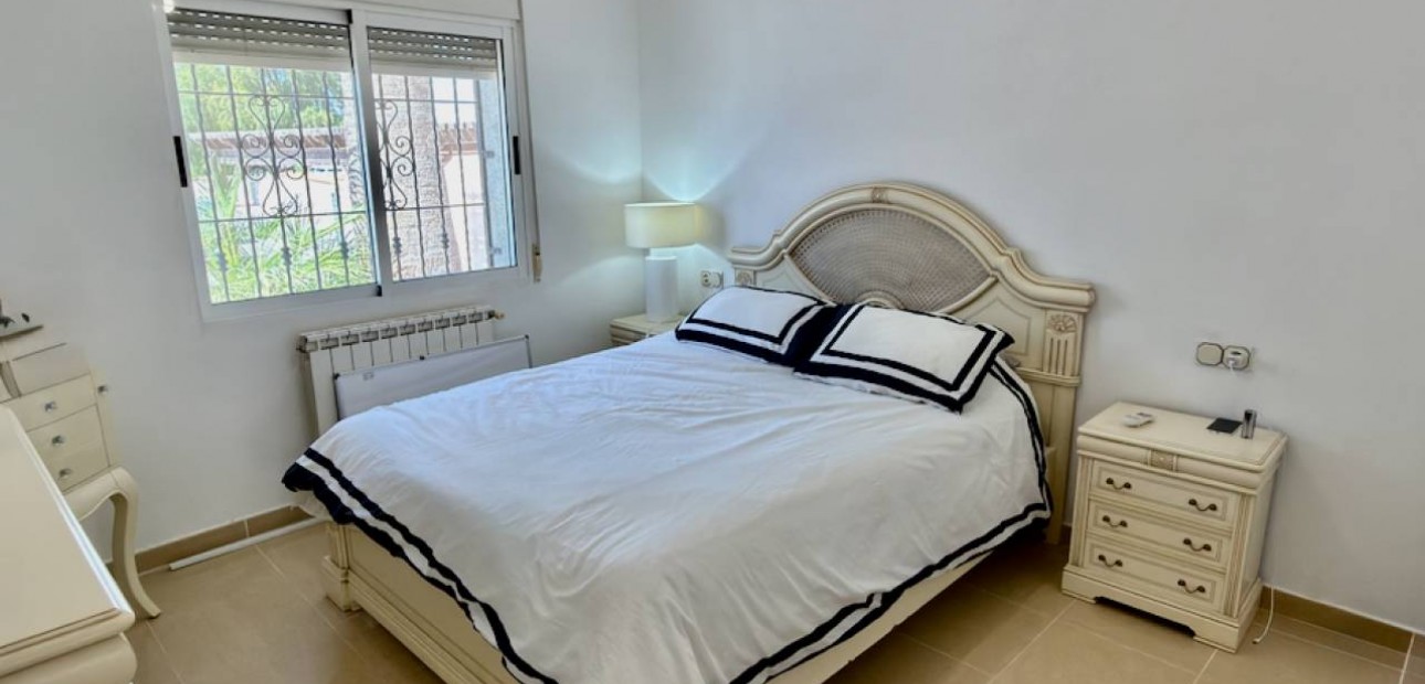 Sale - Villa -
Ciudad Quesada