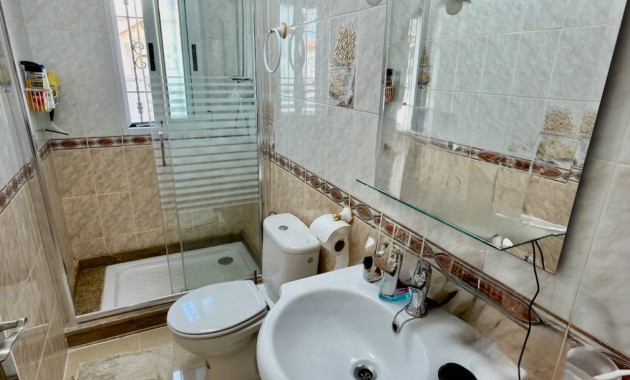 Sale - Villa -
Ciudad Quesada