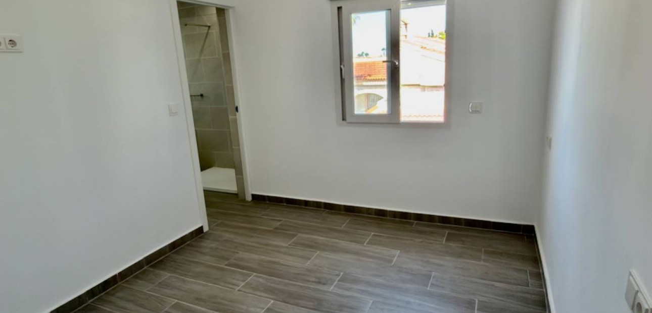 Sale - Villa -
Ciudad Quesada