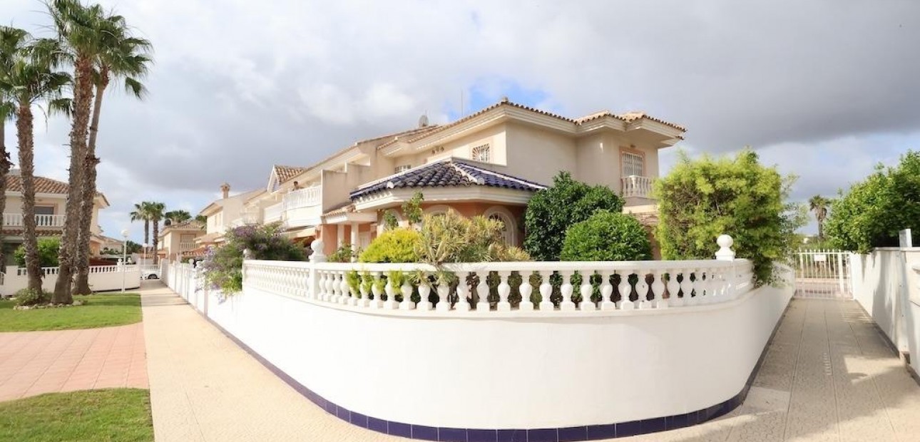 Herverkoop - Terraced house -
Rojales - Doña Pepa