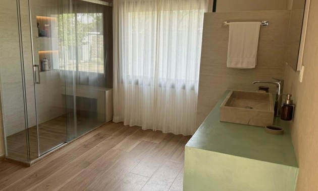 Herverkoop - Villa -
Valdemorillo - Mojadillas - Parque de las Infantas - El Paraiso