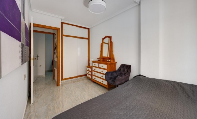 Herverkoop - Appartement / flat -
Torrevieja - Playa del cura