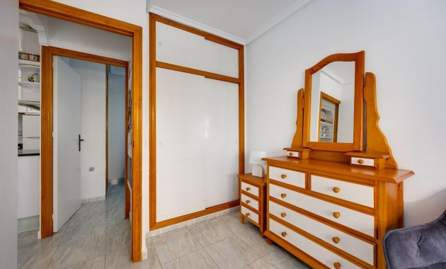 Herverkoop - Appartement / flat -
Torrevieja - Playa del cura