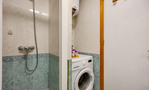 Herverkoop - Appartement / flat -
Torrevieja - Playa del cura