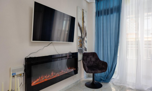 Herverkoop - Appartement / flat -
Torrevieja - Playa del cura