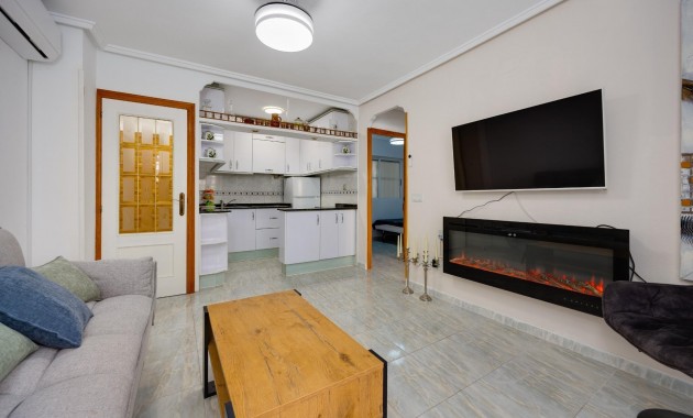 Herverkoop - Appartement / flat -
Torrevieja - Playa del cura