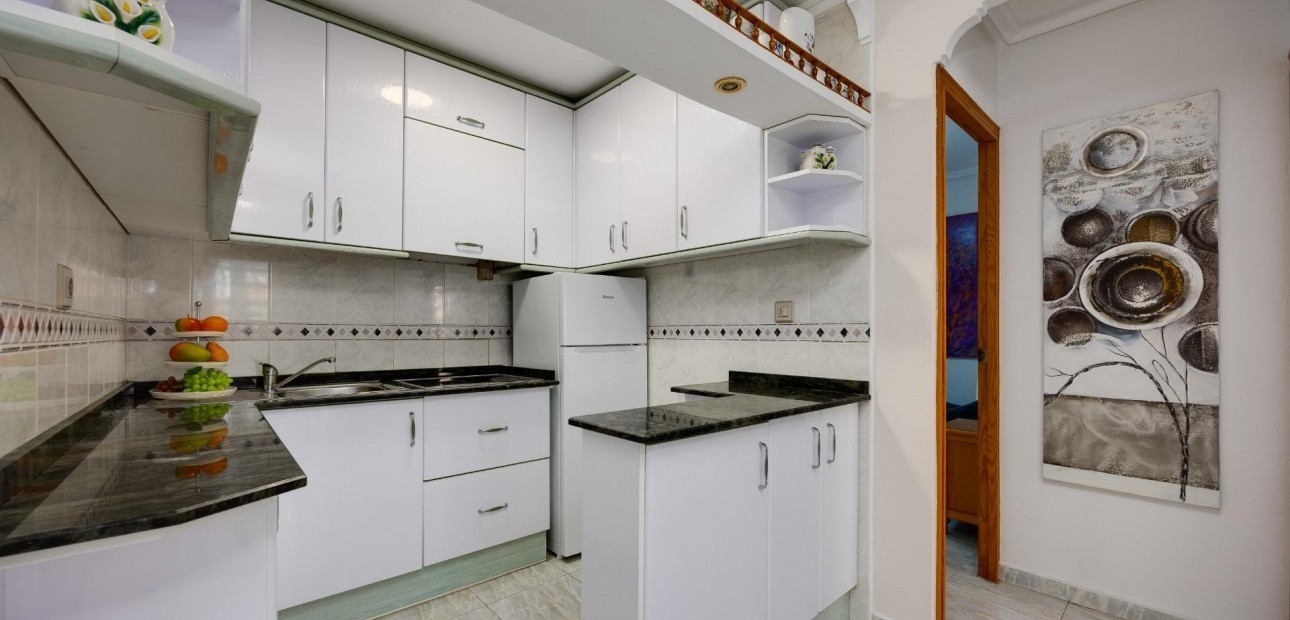 Herverkoop - Appartement / flat -
Torrevieja - Playa del cura