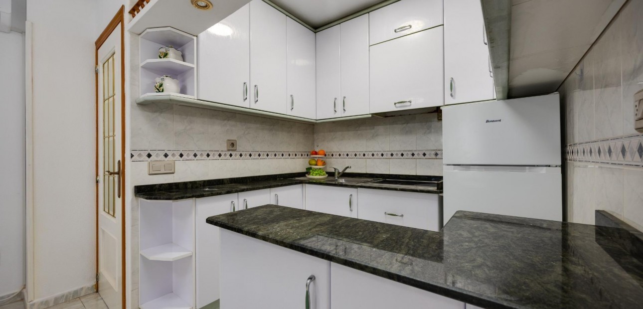 Herverkoop - Appartement / flat -
Torrevieja - Playa del cura