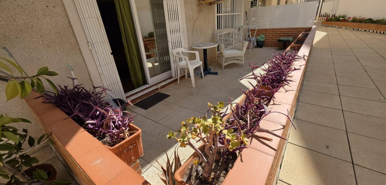 Herverkoop - Appartement / flat -
Torrevieja - torrevieja