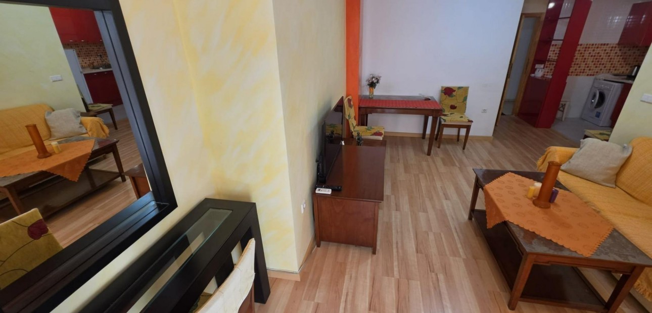 Herverkoop - Appartement / flat -
Torrevieja - torrevieja