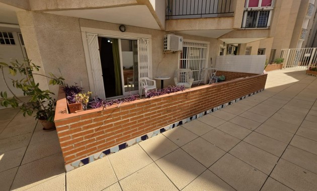 Herverkoop - Appartement / flat -
Torrevieja - torrevieja