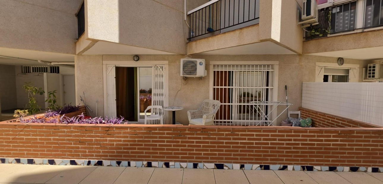 Herverkoop - Appartement / flat -
Torrevieja - torrevieja