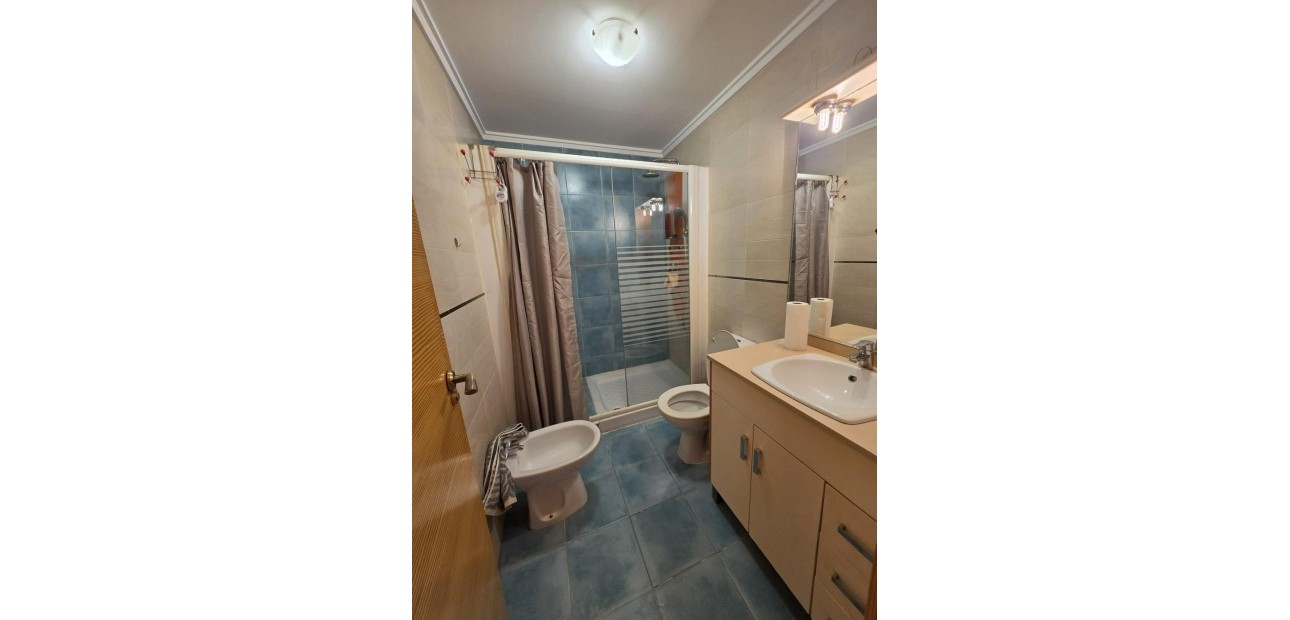 Herverkoop - Appartement / flat -
Torrevieja - torrevieja