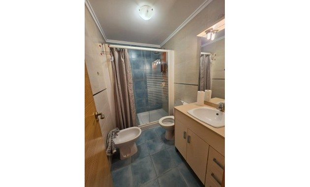 Herverkoop - Appartement / flat -
Torrevieja - torrevieja