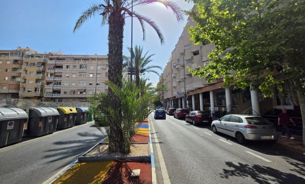 Herverkoop - Appartement / flat -
Torrevieja - torrevieja