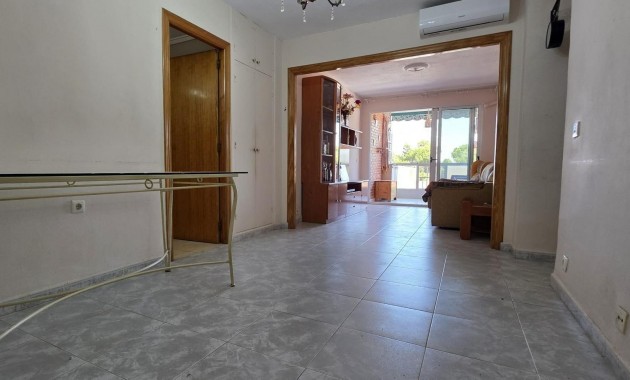 Herverkoop - Appartement / flat -
Torrevieja - Playa de los Naufragos